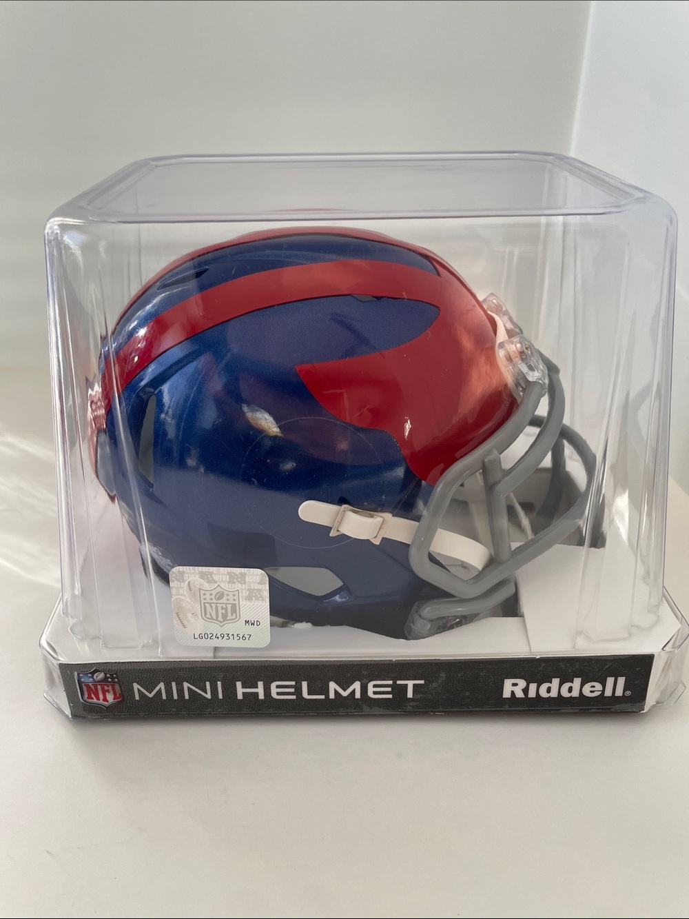 New York Giants Riddell 2024 On-Field Alternate Speed Mini Helmet - Brand New